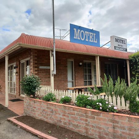 Yarragon Motel Екстер'єр фото
