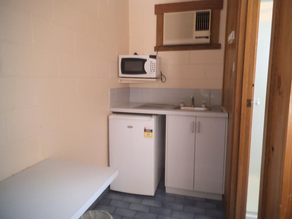 Yarragon Motel Екстер'єр фото