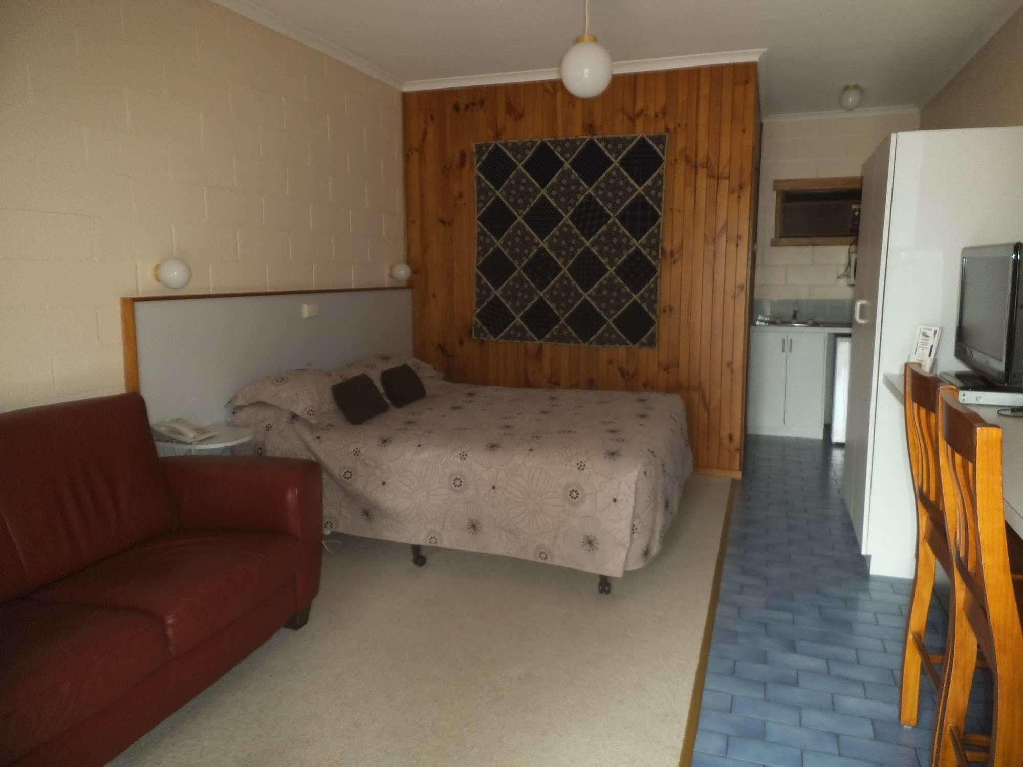 Yarragon Motel Екстер'єр фото